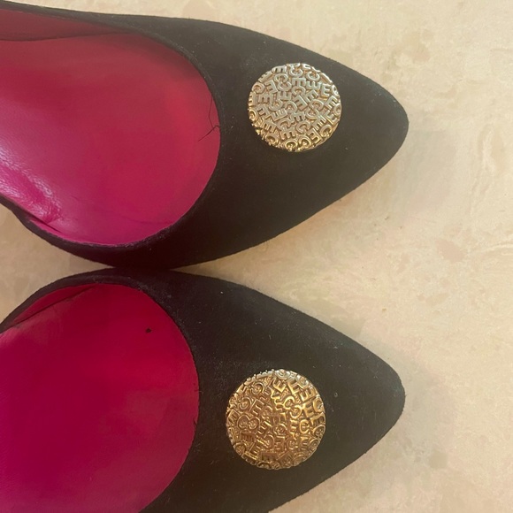 Enrico Coveri suede heels. - Picture 2 of 3